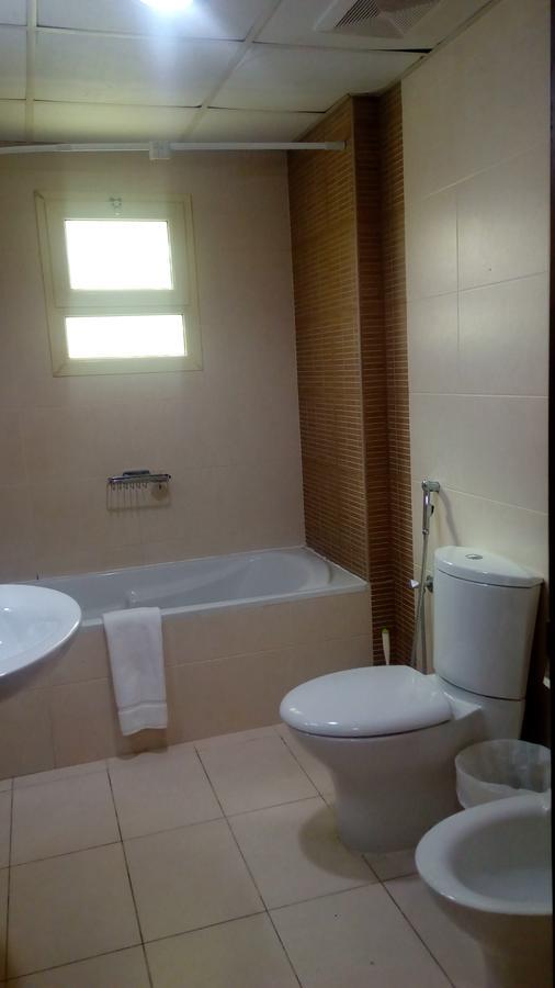 Zubara Plaza II Apartamento Manama Exterior foto