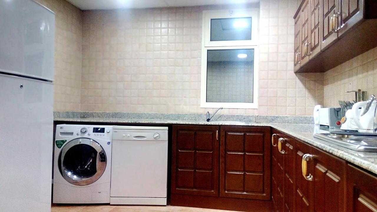 Zubara Plaza II Apartamento Manama Exterior foto