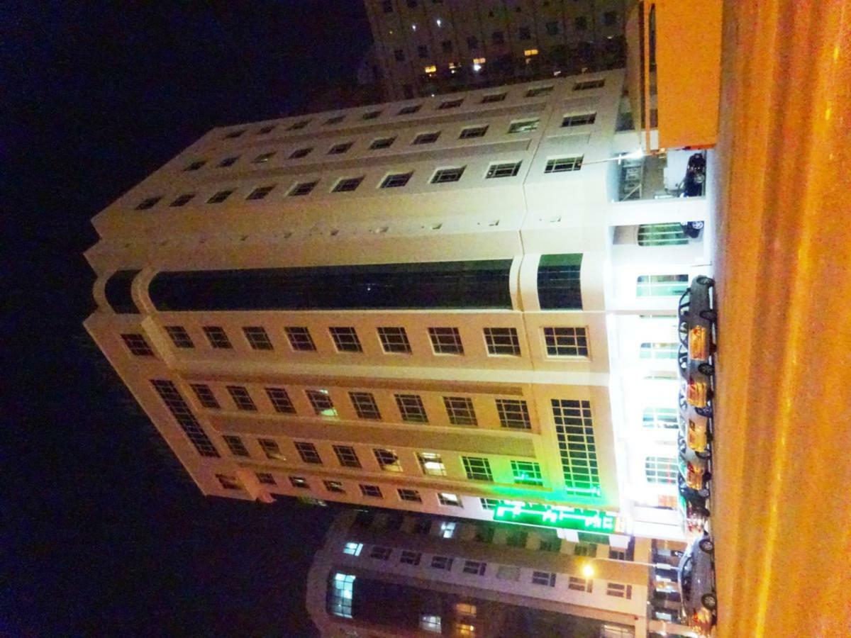 Zubara Plaza II Apartamento Manama Exterior foto
